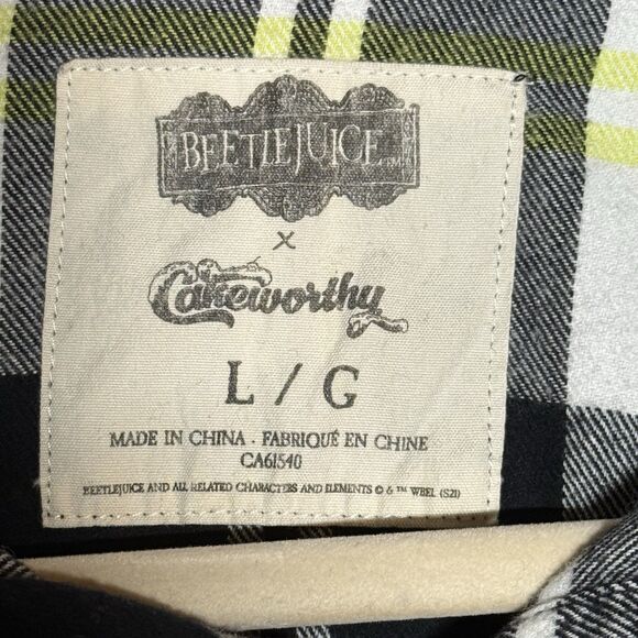 Cakeworthy Beetlejuice Flannel Unisex L The Ghost With The Most Halloween RARE - Picture 11 of 11